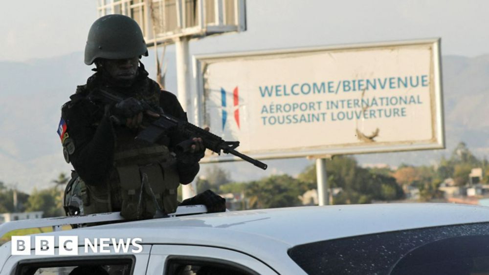 Haiti gangs try to take over Port-au-Prince airport