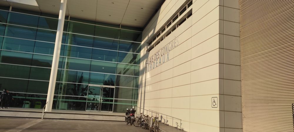 L'entrée du palais des congrès de Bordeaux 