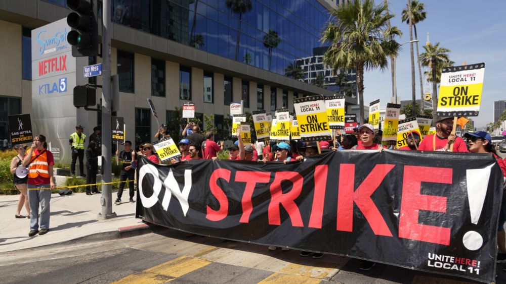 California governor rejects bill to give unemployment checks to striking workers