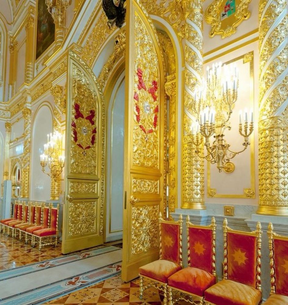 Golden doors in Grand Kremlin Palace
