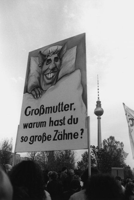 Demo gegen die SED am 4. November 1989 in Berlin