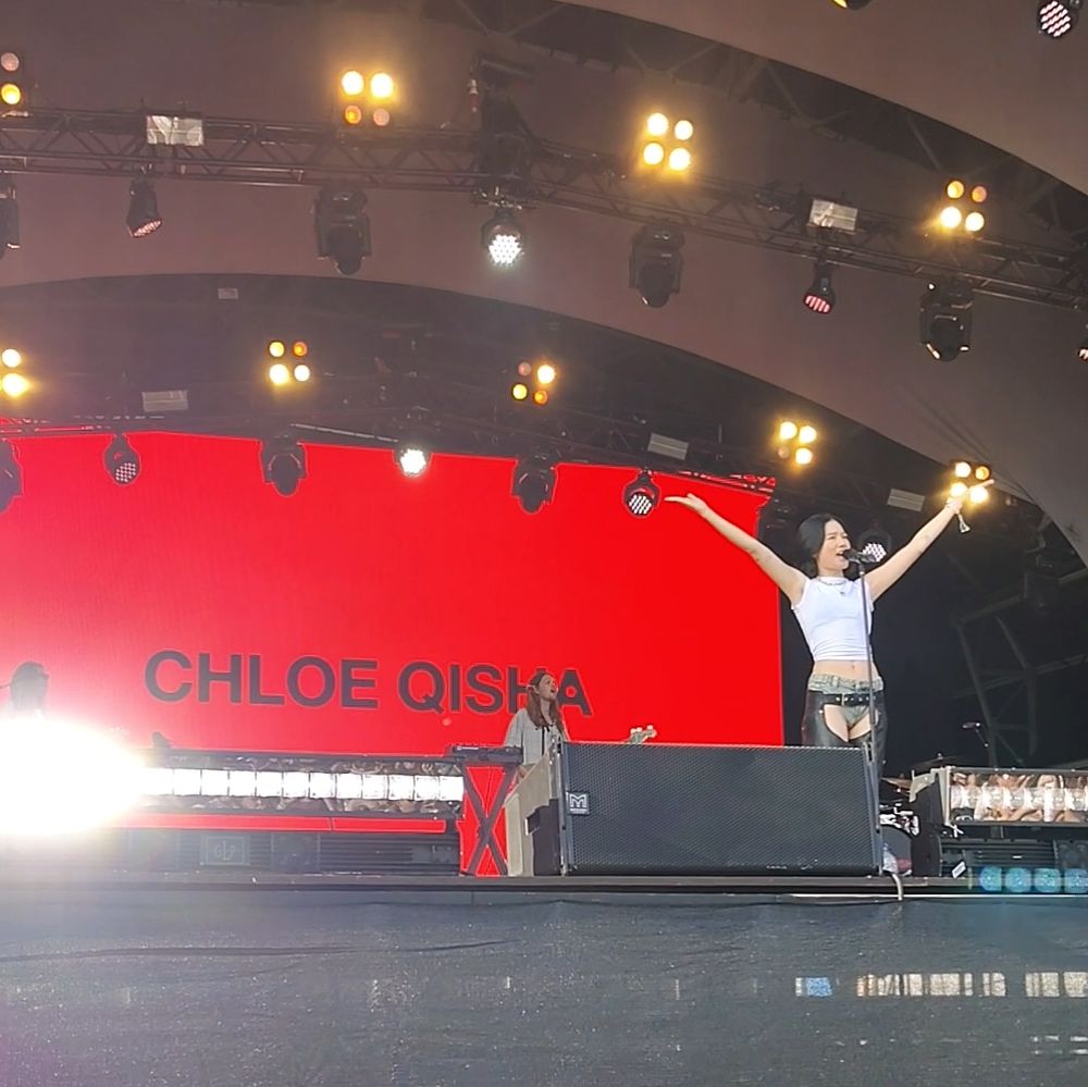 Chloe Qisha finishing her set at the Rainbow stage of Hyde Park