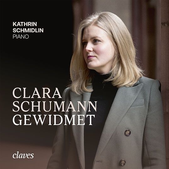 Piano album "Clara Schumann gewidmet" played by Kathrin Schmidlin.