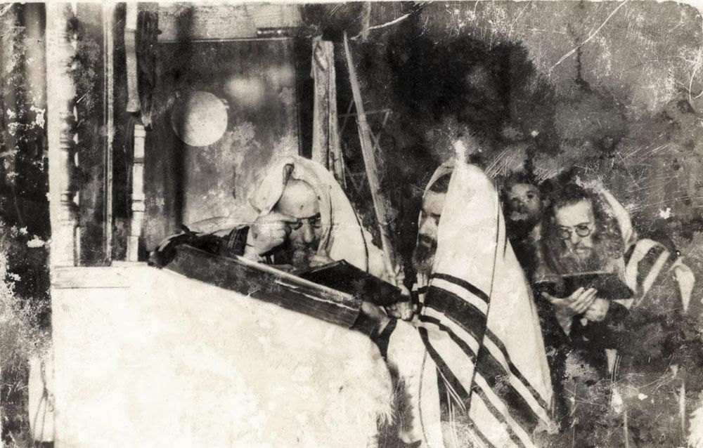 Sukkot in the Lodz Ghetto, October 1941.