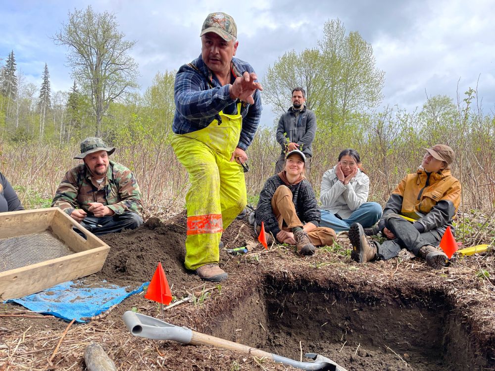 Students of the INDG 435 course listening to Wilp Luutkudziiwus member and camp support lead Ira Good 