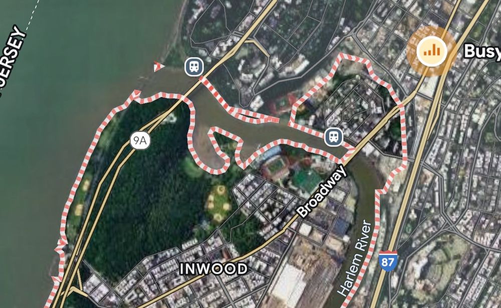 Zoom into the northern end of Manhattan island with some bits on the mainland highlighted 