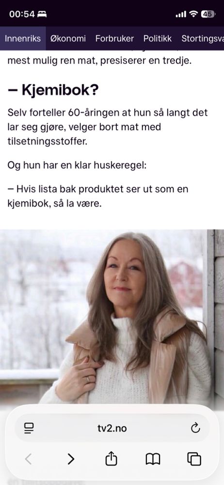 
Og hun har en klar huskeregel:
- Hvis lista bak produktet ser ut som en kjemibok, så la være.