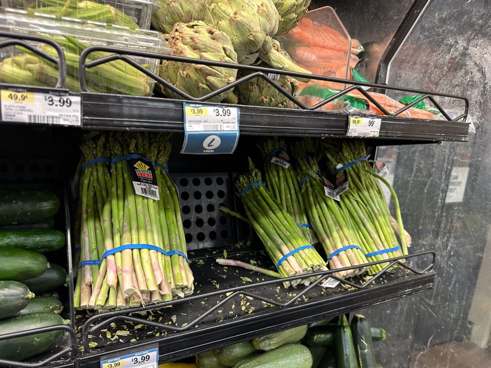 Asparagus, lots of asparagus, perfect for hollandaise sauce…  if you’re into that kinda thing. 