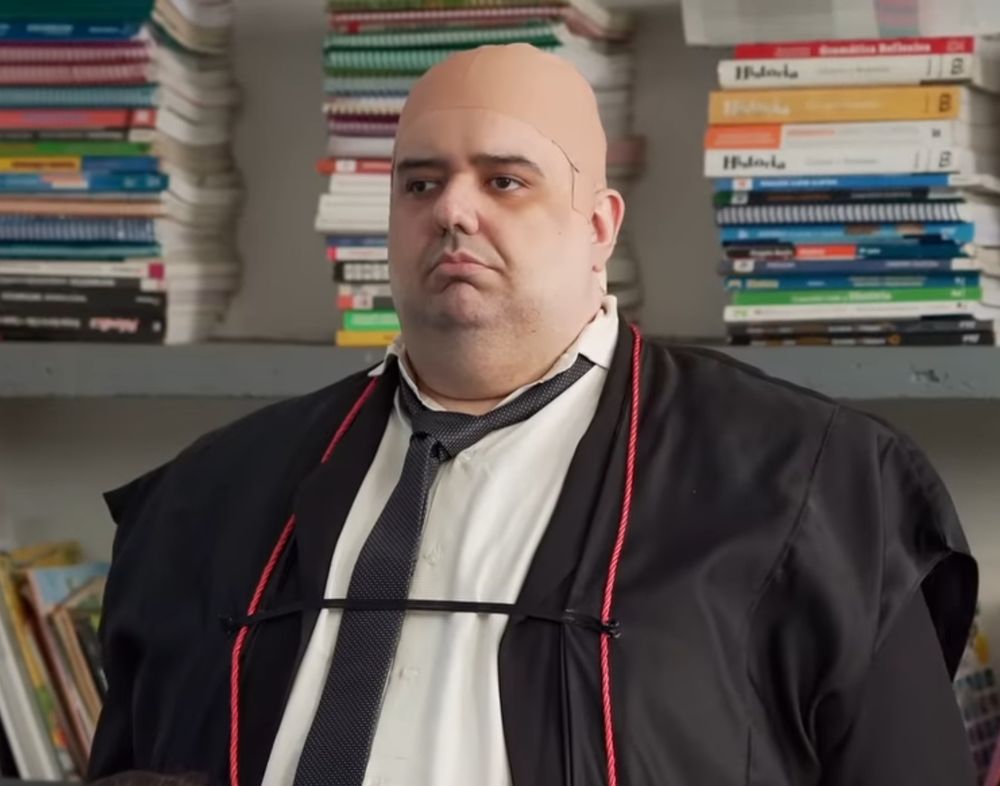 Totoro vestido de Alexandre de Moraes