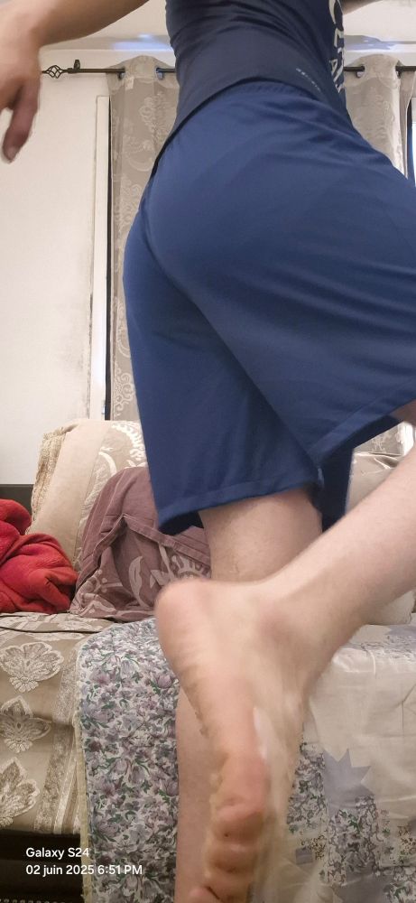 Lèche-moi les pieds,😏 le pigeon, et offre-moi un cadeau sur Throne pour me remercier. 

https://throne.com/yacineboy_bad


#Findom #Cashmaster #lope #cashfag #Moneyslave #humanatm #Cashslave #Maître #Pigeons #Blanc #rebeu #soumis #Larbins #bnwo