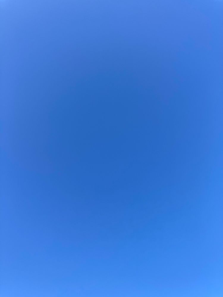 Ciel de couleur bleue