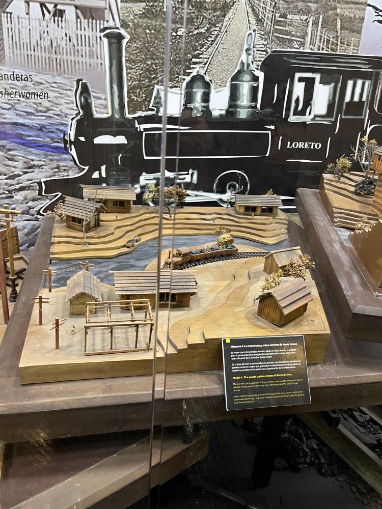 Diorama of coal extraction