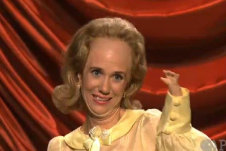 Kristen Wiig as Dooneese Maharelle. In a series of skits, she is one of the Mararelle Sisters, a singing group performing on the Lawrence Welk Show. Her sisters all sing beautifully, then Dooneese comes in to sing last, terribly, and with weirdly tiny hands