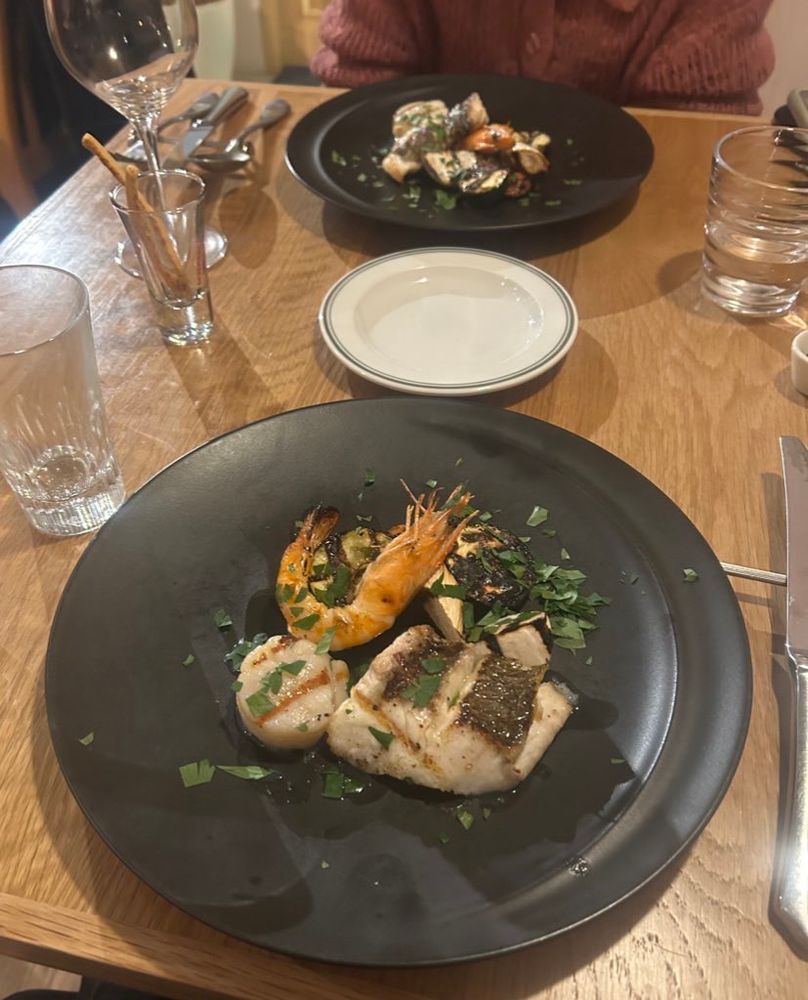 水道橋のlu.cucinaの海老とほたてと白身魚と野菜のグリル