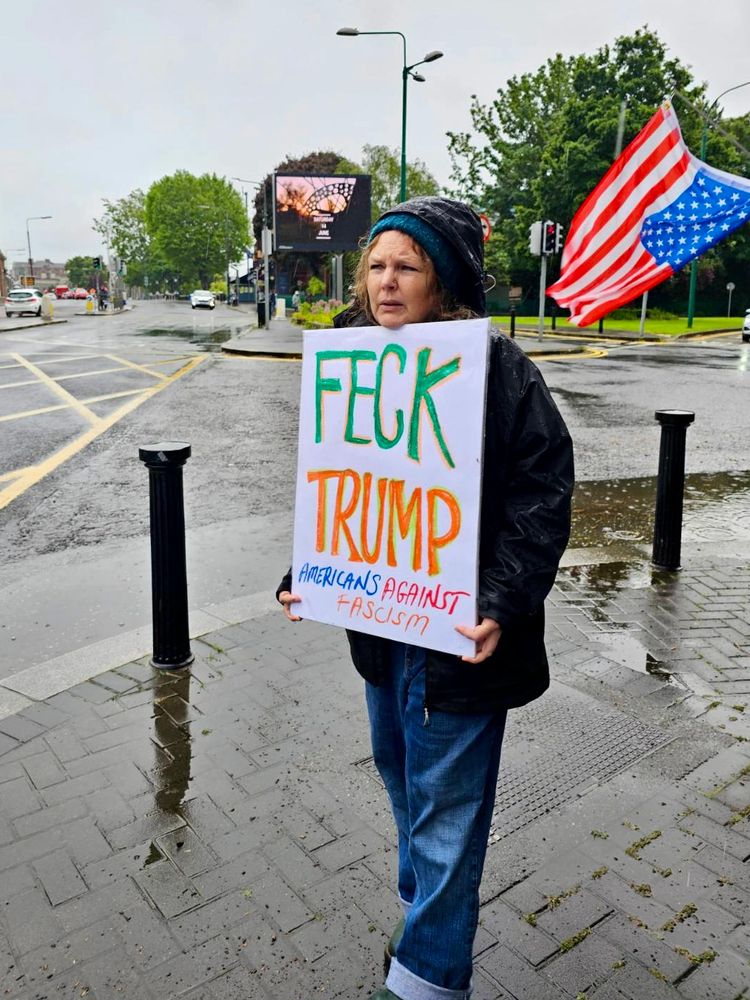 Sign that says FECK TRUMP, Americans Against Fascism at US Embassy, Dublin, protest 