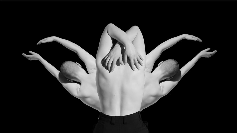 Naked body composition created by Oana Stanciu