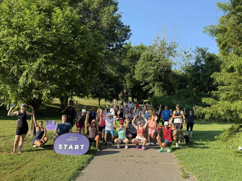Class photo at parkrun 296