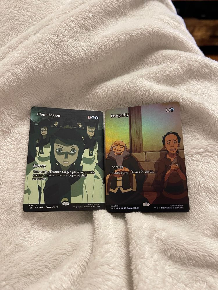 Show art versions of Clone Legion and Prosperity cards.