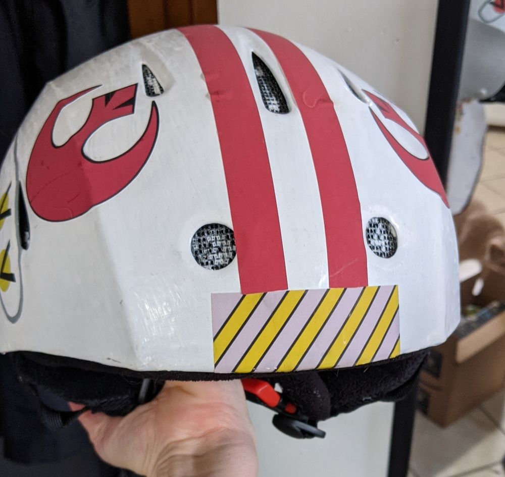 Helmet with markings of Red Five from the battle of Yavin