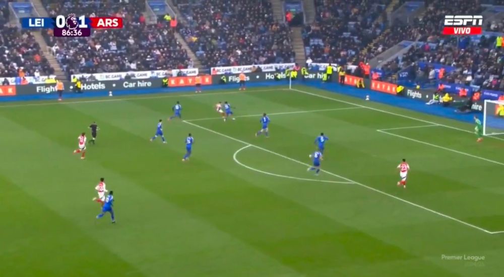 Picture of Trossard crossing to a wide open Merino despite there being 4 Leicester players in the box