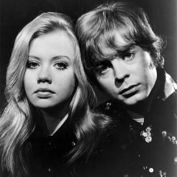 Hayley Mills and Hywel Bennett photographed for Sidney Gilliat‘s ENDLESS NIGHT (1972),