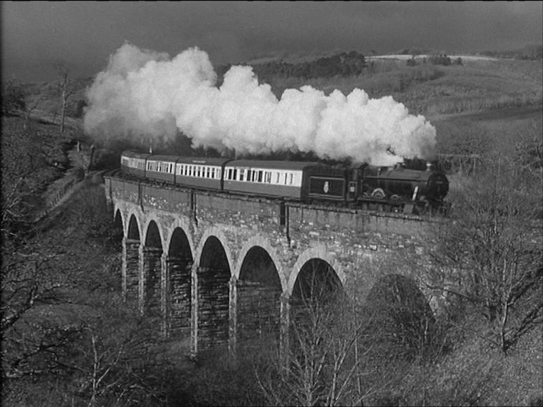An image captured from TRAIN TIME (1952)
