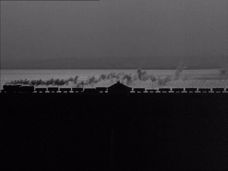 An image captured from BERTH 24 (1950)