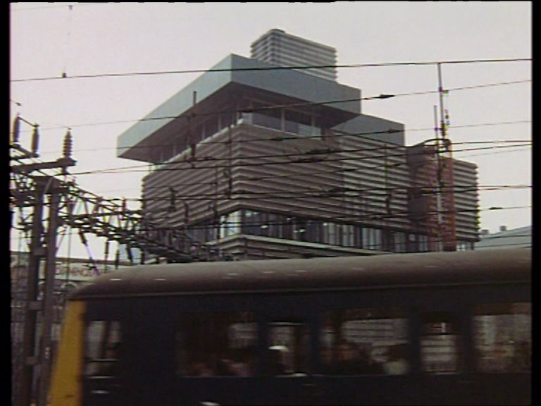 An image captured from RAILWAYS CONSERVE THE ENVIRONMENT (1970)