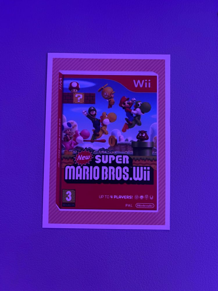 nsmbw boxart on a sticker