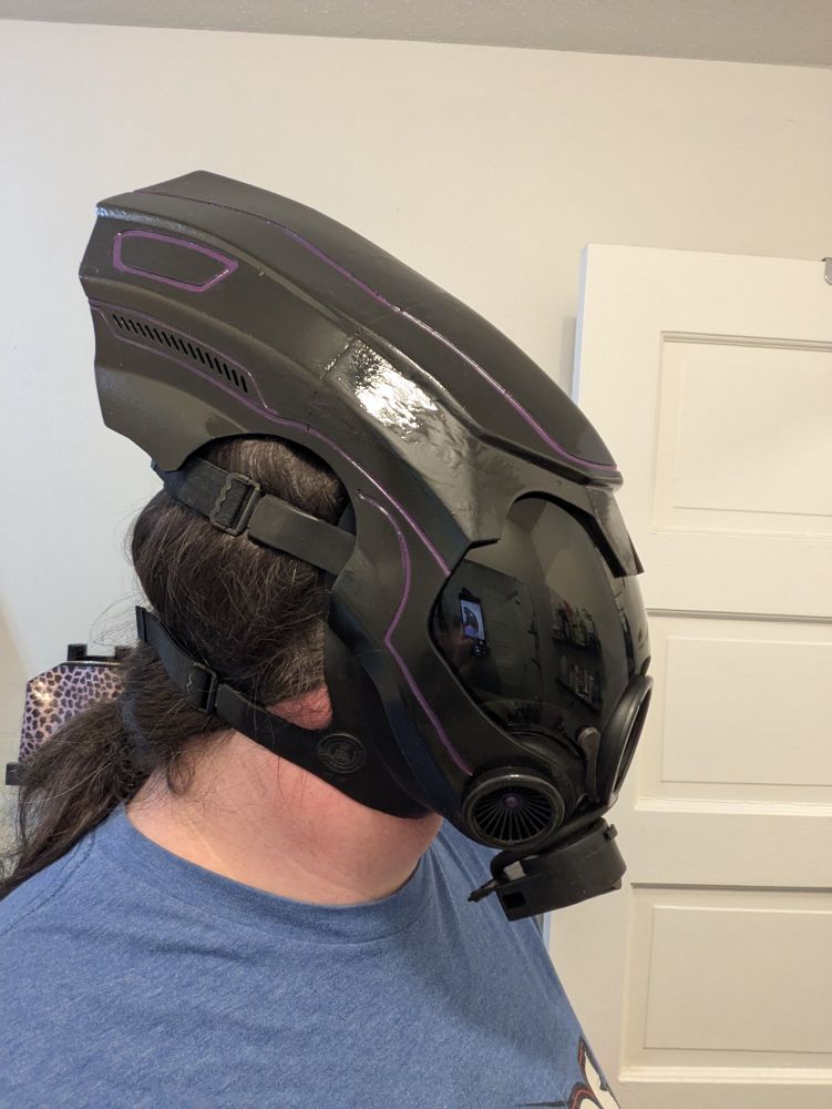 Side view with the caps on showing the purple and black lines. 