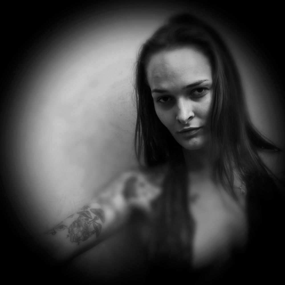 Up Against a Wall
https://www.patreon.com/posts/134948111
Enjoy these INCREDIBLE photos!
Like • Follow • Share • Subscribe
Subscribe for FREE with a 7-Day Free Trial 
More Links: https://www.technoobscura.com
#photography #blackandwhite #fineart #model #modeling #sexy