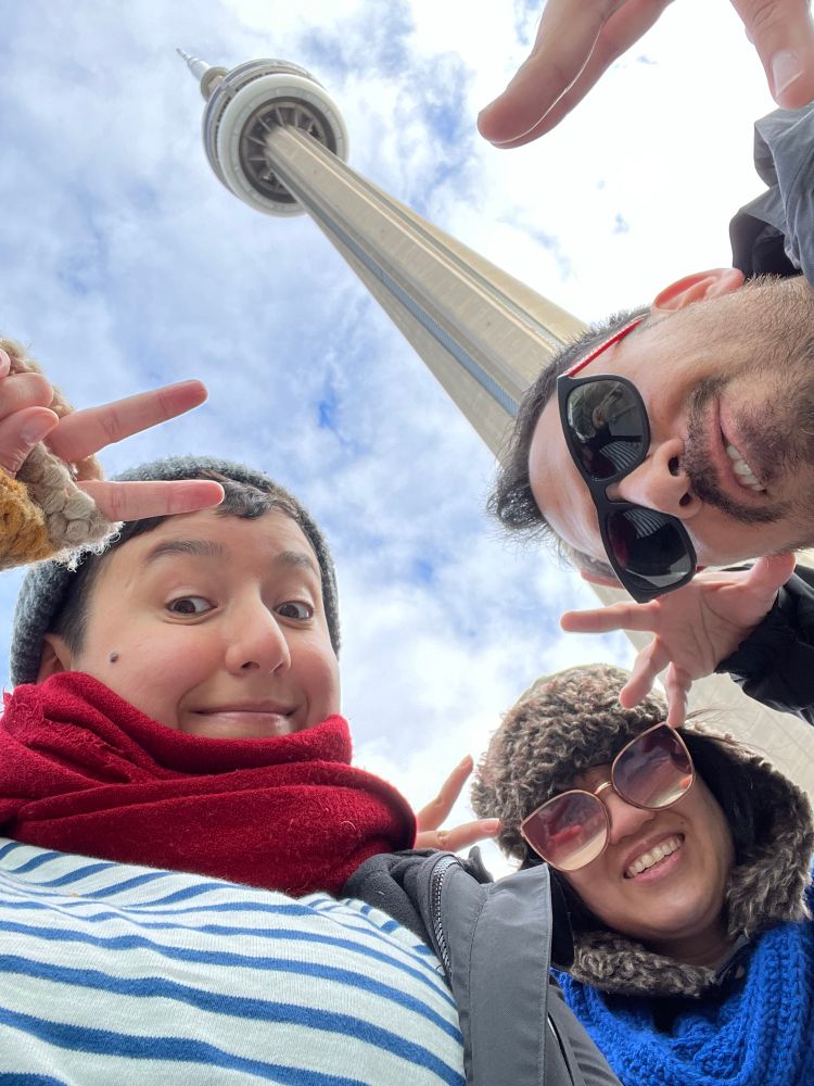 Coni, Aimee and me playing in front of the CN Tower