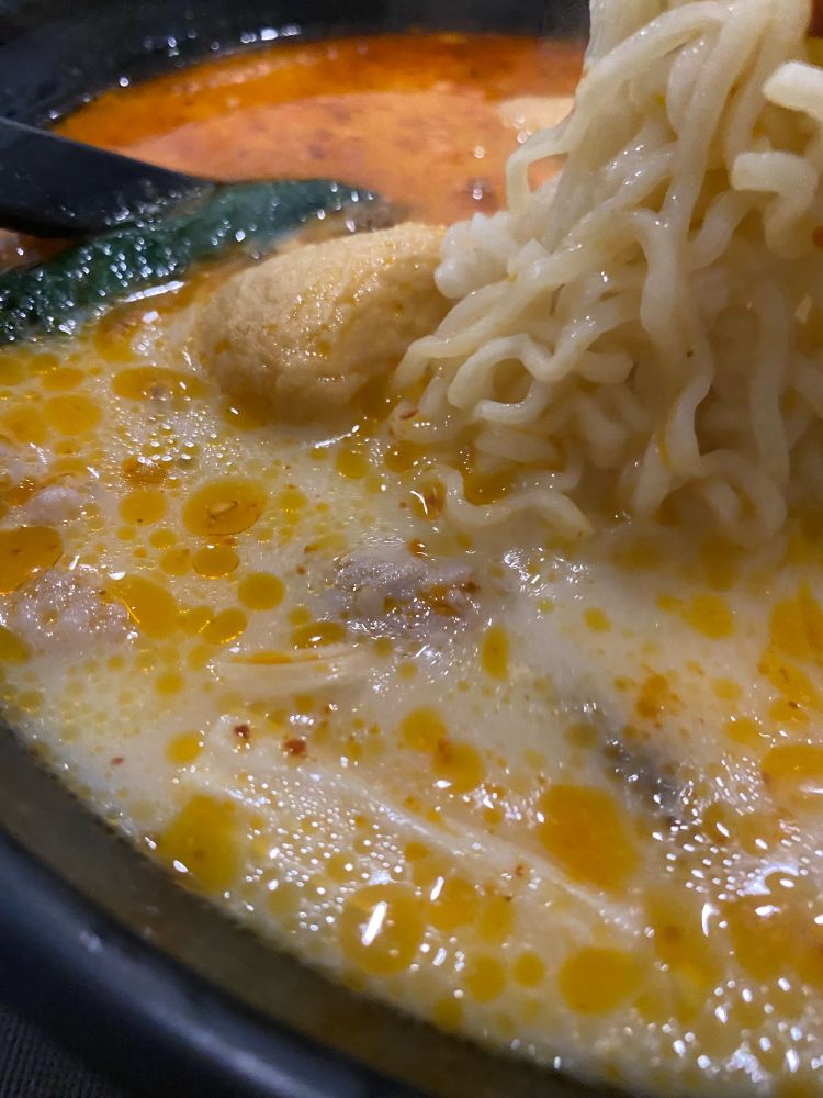 インスタント麺の麻辣湯