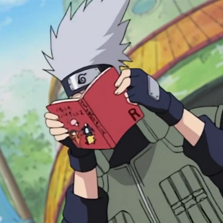 Kakashi holding Icha-Icha violence to his face with both hands, behind him is a circular two-story house
