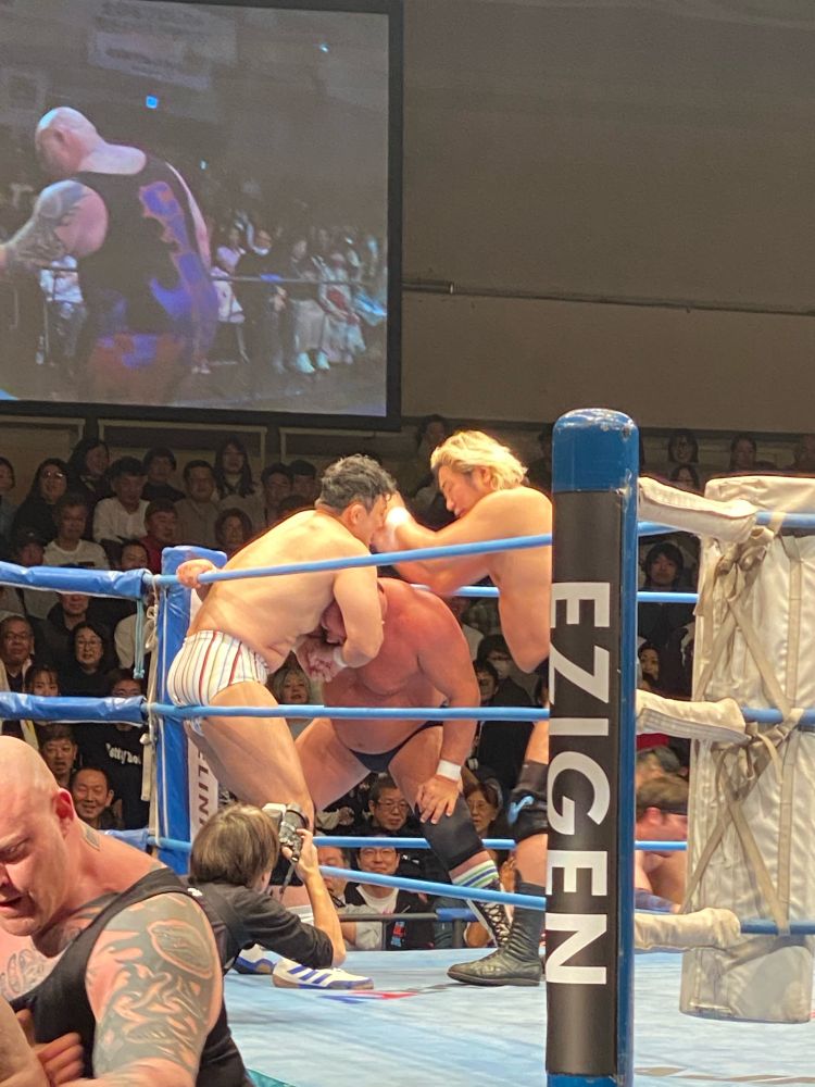 諏訪魔
鈴木秀樹