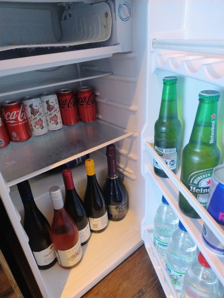 Picture of a minibar 