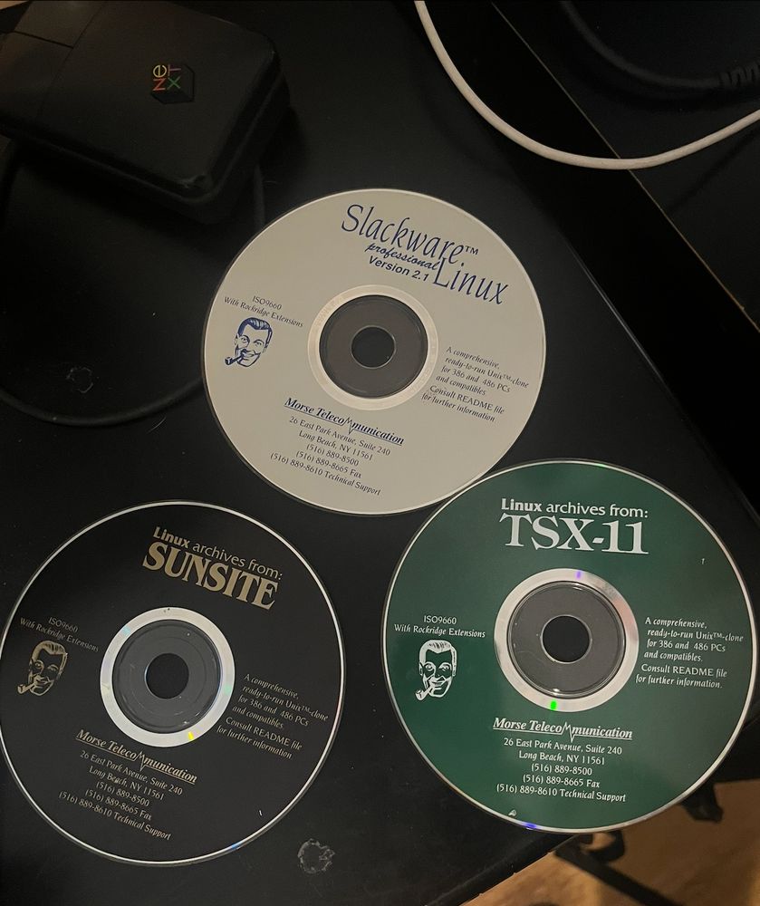 Slackware 2.1, Sunsite, and TSX-11 CD-ROMs