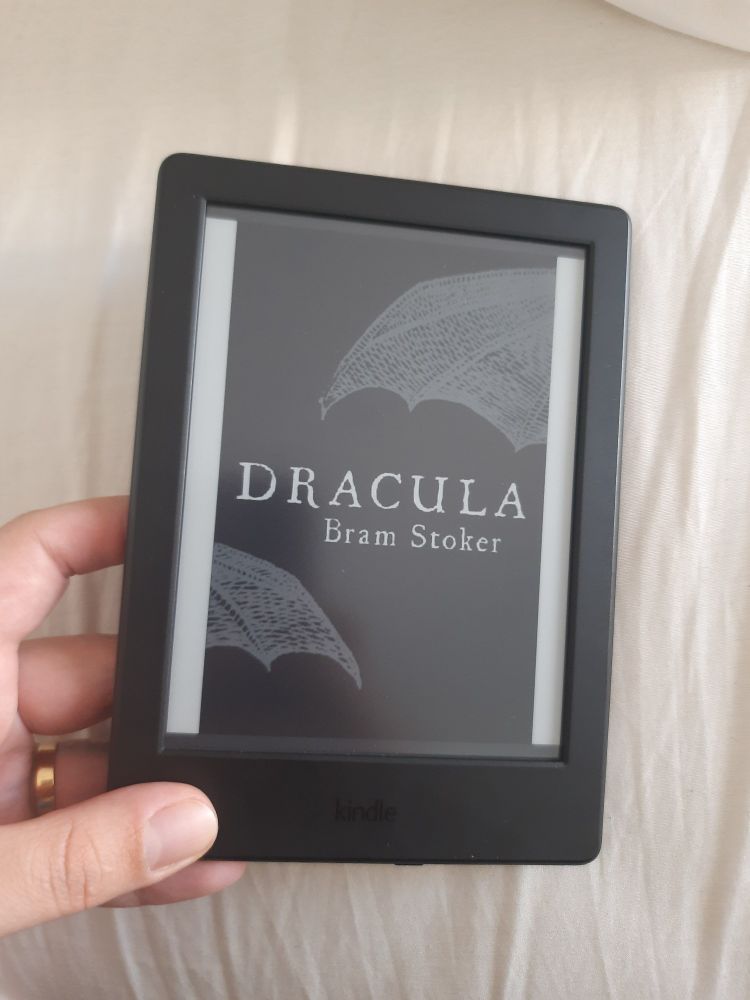 Capa do livro Drácula de Bram Stocker