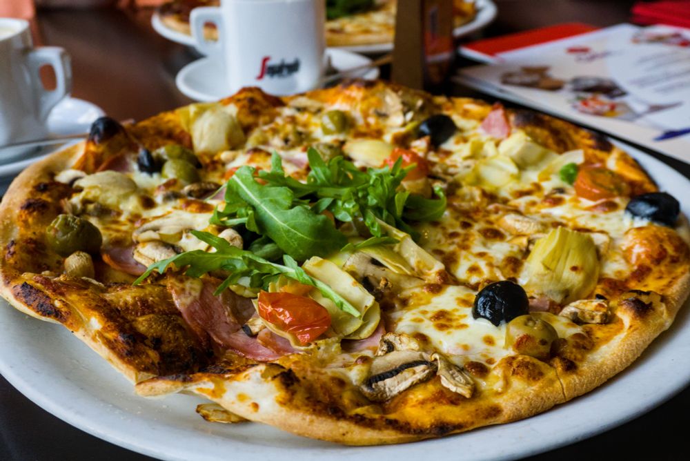 Pizza Capriziosa