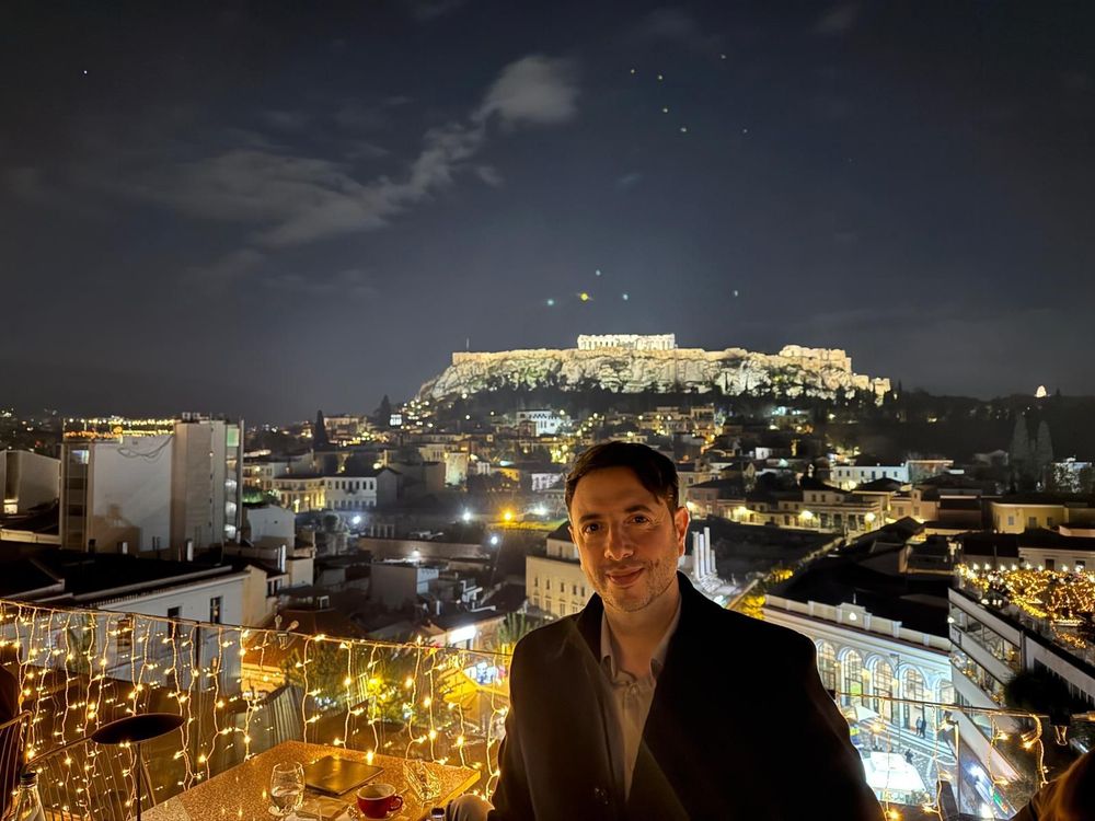 Me in front of the acropolis in Athens 