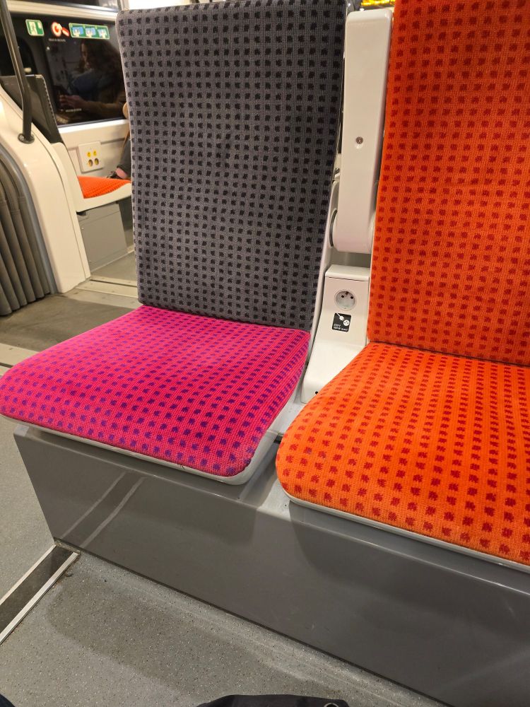 Sièges de train Transilien 