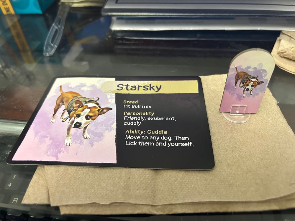 Player card & standee piece for Starsky for the boardgame Good Dog, Bad Zombie