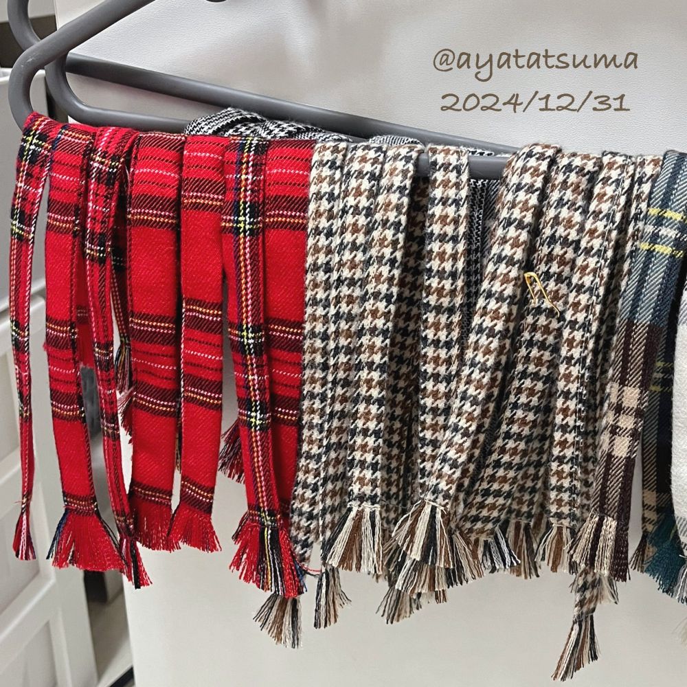 作りかけのドールサイズマフラー