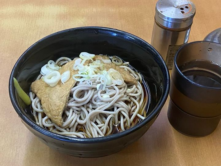 冷やしきつね蕎麦