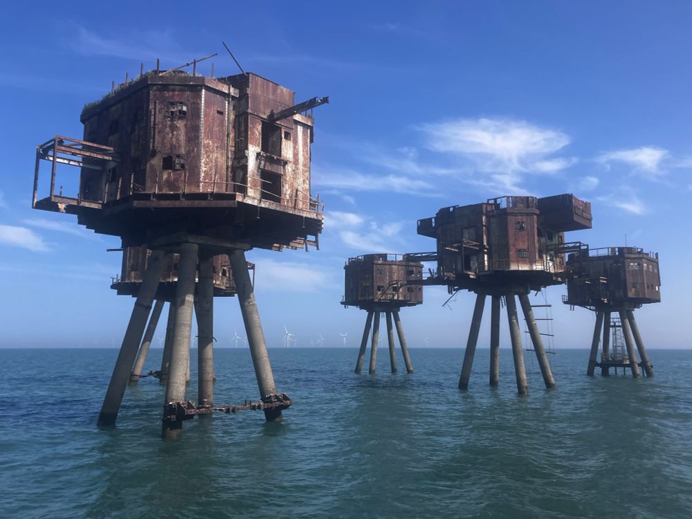 Maunsell Forts off Whitstable, Kent, UK © Jon Dunn