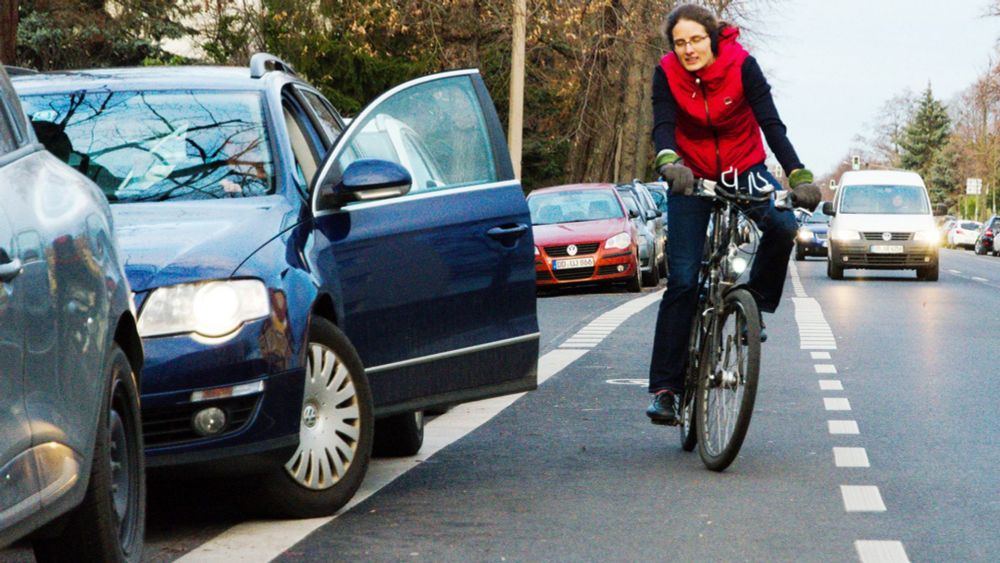 Achtung vor der Autotür - Pro Velo Kanton Zürich