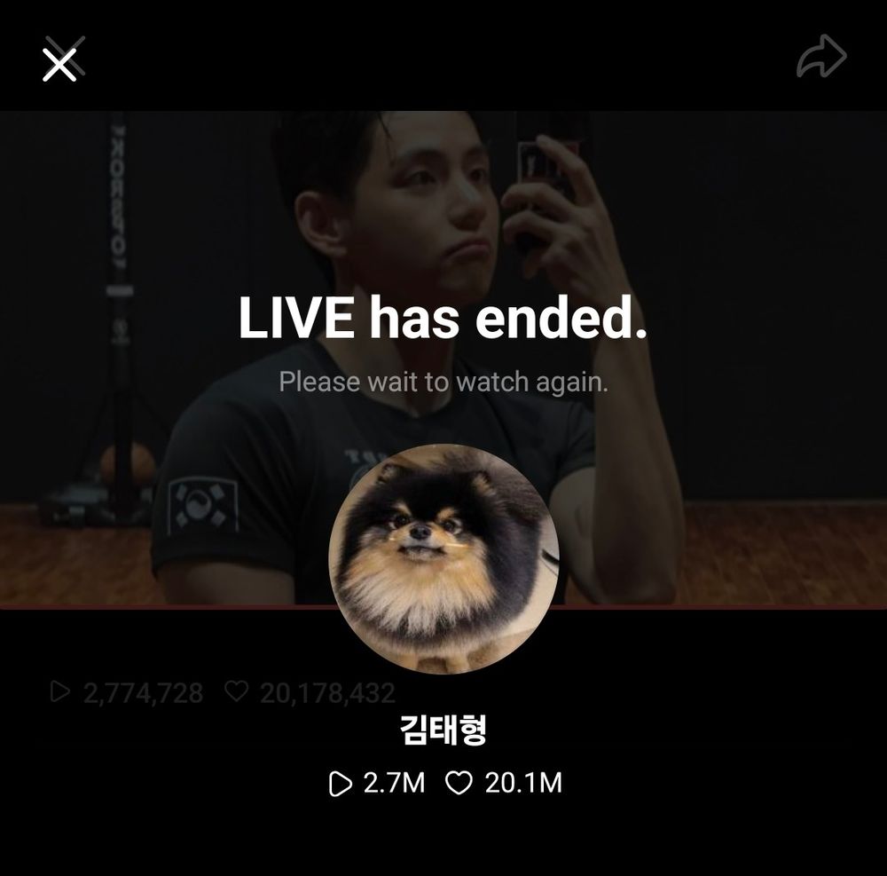 Screenshot from Taehyung's Weverse Live showing 2.7M views