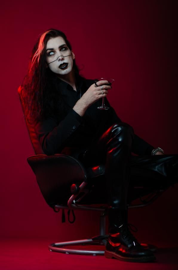 Study in red photoshoot from 2023