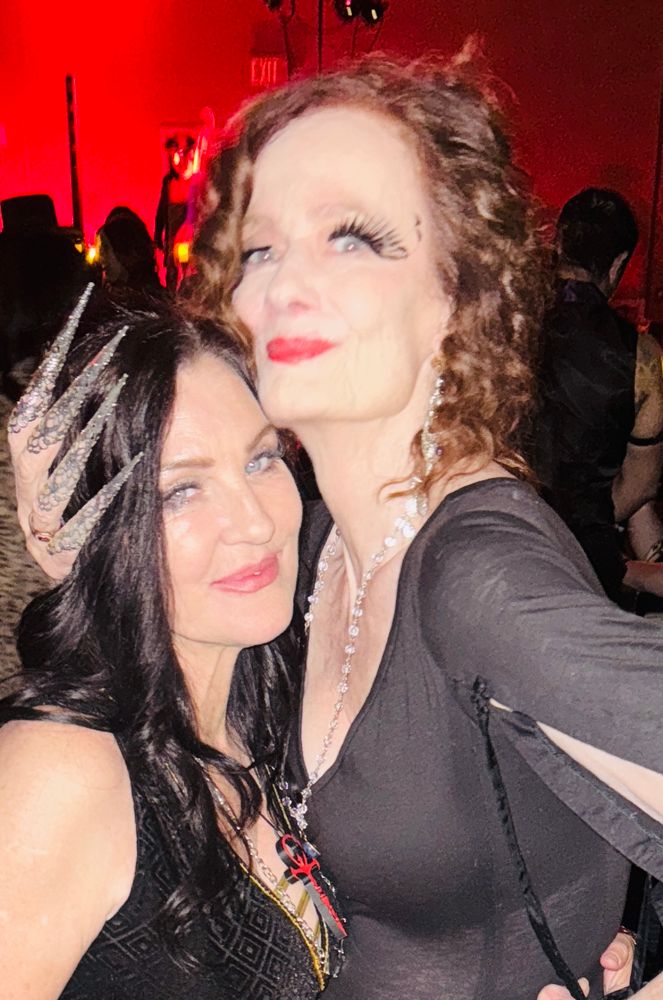 Diane Louise Salinger 