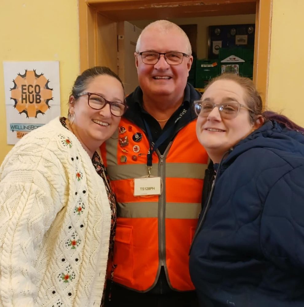 Phil from Co-op Wincanton and ECO HUB ladies